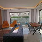 Caglar Apartment