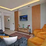 Caglar Apartment